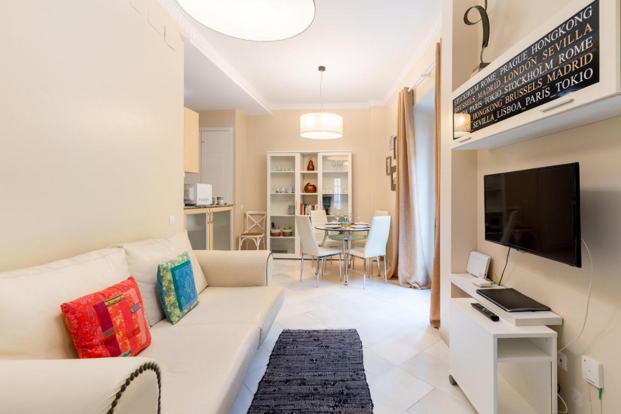 Precioso Y Moderno Apartamento En Centro De Sevilla Luaran gambar