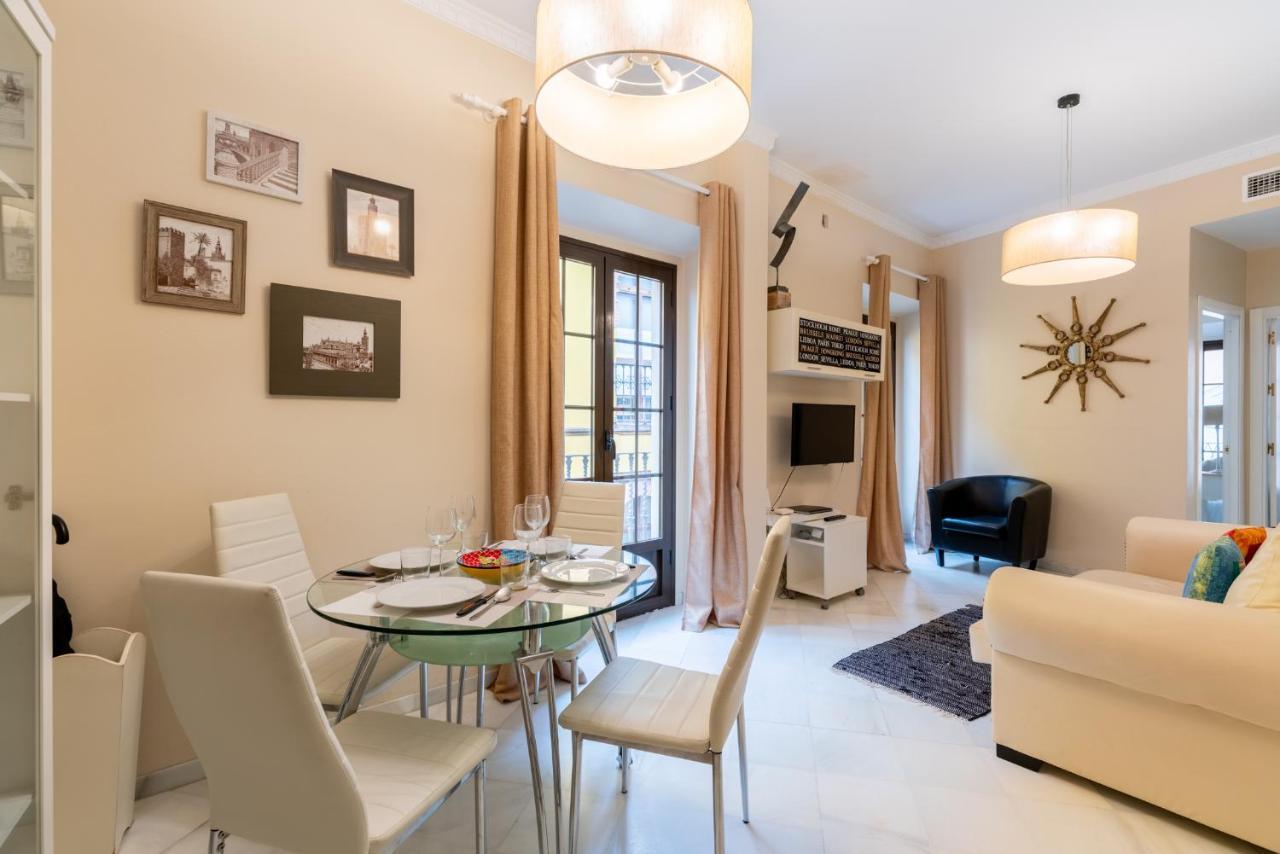 Precioso Y Moderno Apartamento En Centro De Sevilla Luaran gambar
