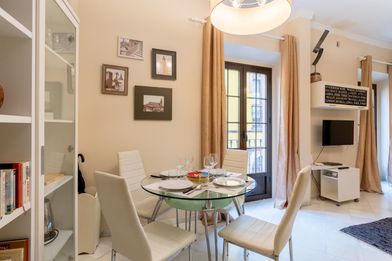 Precioso Y Moderno Apartamento En Centro De Sevilla Luaran gambar
